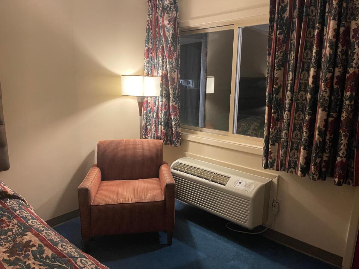 Dollinger'S Motor Inn Albion Zewnętrze zdjęcie